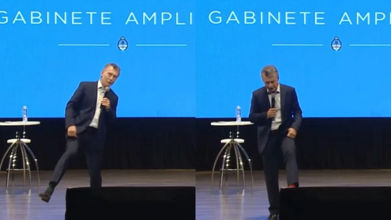 ¿Por qué Macri tenía medias de distinto color en la reunión de Gabinete?