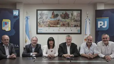 Elecciones 2019: el PJ y Unidad Ciudadana se reunieron para reafirmar la unidad Elecciones 2019: el PJ y Unidad Ciudadana se reunieron para reafirmar la unidad
