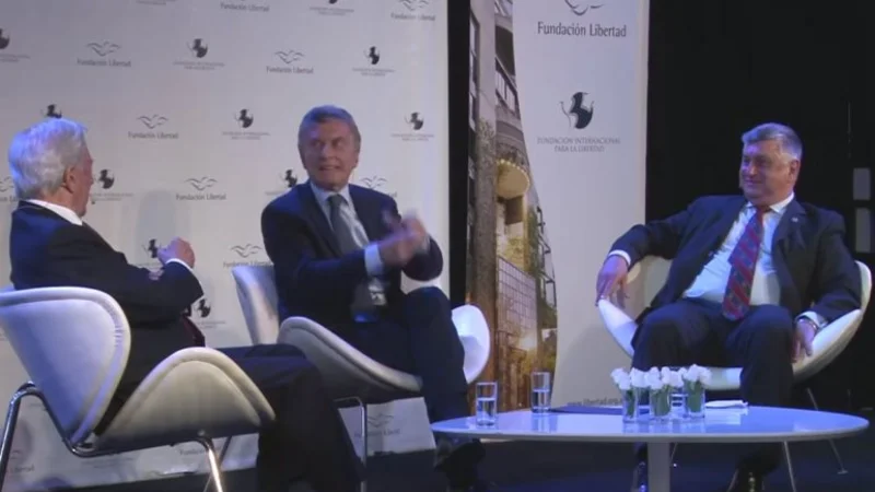 Mauricio Macri: "Acá no hay un Riquelme que te salve"