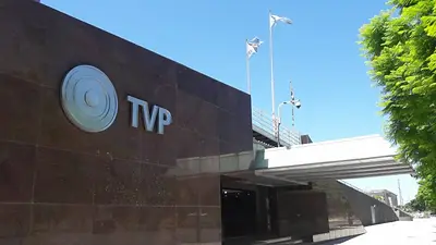 Lombardi descabezó el noticiero de la TV Pública en la previa de las elecciones Lombardi descabezó el noticiero de la TV Pública en la previa de las elecciones