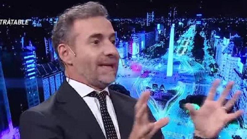 Majul atacó a un periodista de C5N por querer entrevistar a Stornelli y salieron a cruzarlo