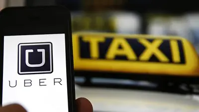 Los taxistas se movilizan a Plaza de Mayo y le reclamarán a Macri por Uber Los taxistas se movilizan a Plaza de Mayo y le reclamarán a Macri por Uber