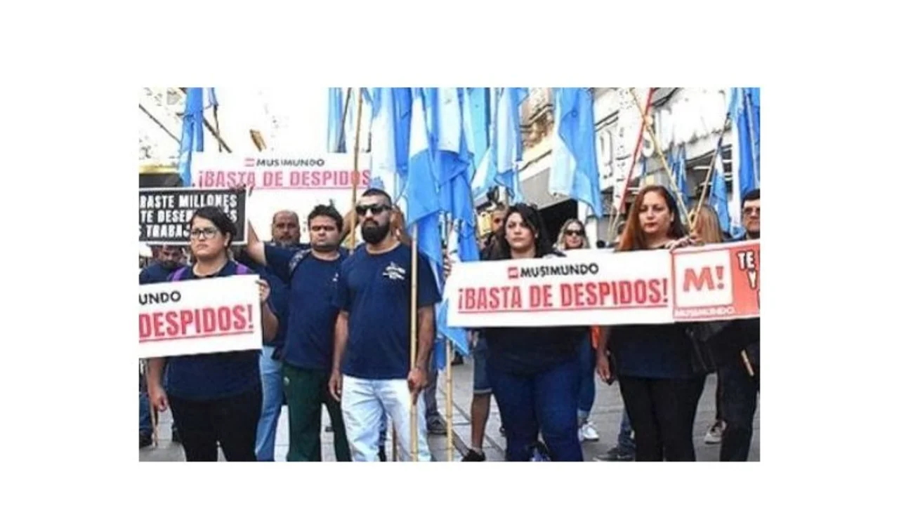 Crisis total: Una mega cadena de electrodomésticos cerró otro local y dejó un tendal de despedidos