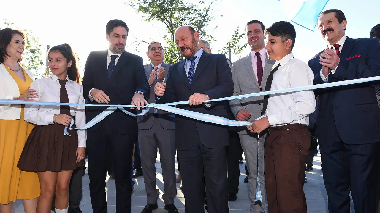 Comenzó el ciclo lectivo sin problemas en la mayoría de las escuelas de Argentina