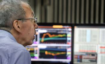 Por el desplome en los bonos argentinos, el riesgo país superó los 800 puntos | Riesgo país