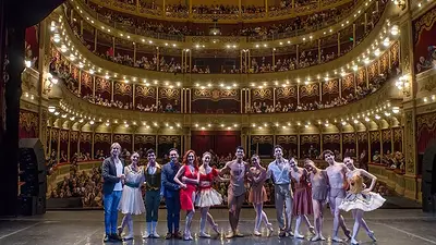 Los trabajadores del Teatro Colón denunciaron la inoperancia y la desidia del gobierno porteño Los trabajadores del Teatro Colón denunciaron la inoperancia y la desidia del gobierno porteño