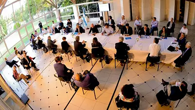 Coronavirus: comenzó reunión clave que definirá qué pasa con el transporte y el home office Coronavirus: comenzó reunión clave que definirá qué pasa con el transporte y el home office