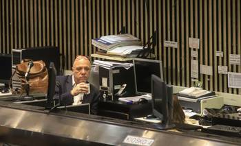 Los bonos argentinos no logran despegar pese al rebote de Wall Street  | Finanzas