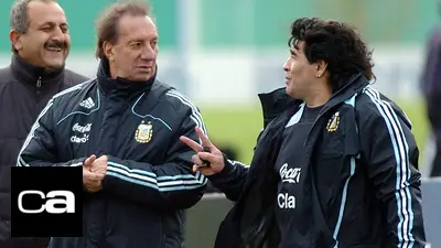 Eternamente gracias: el emotivo video con el que Diego Maradona le dedicó a Carlos Bilardo y le pegó a Clarín Eternamente gracias: el emotivo video con el que Diego Maradona le dedicó a Carlos Bilardo y le pegó a Clarín