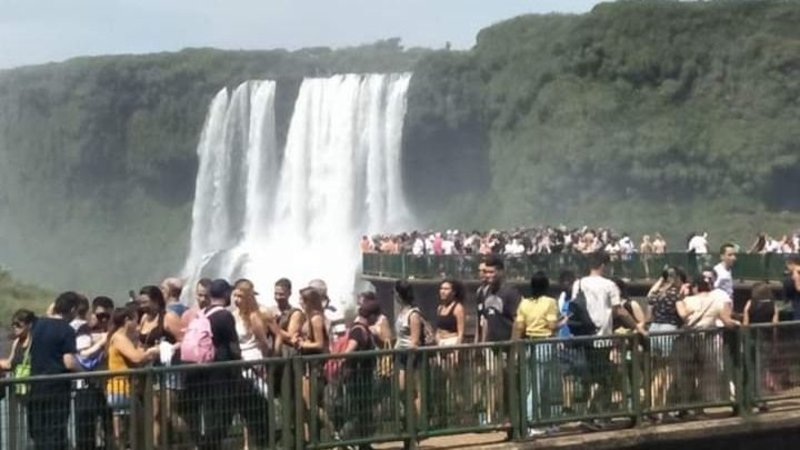 Preocupación en Misiones por el turismo en las Cataratas del Iguazú del lado de Brasil