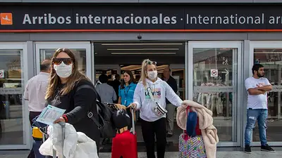 Coronavirus: la línea para denunciar a personas que no respetan cuarentena pasó los 2 mil llamados Coronavirus: la línea para denunciar a personas que no respetan cuarentena pasó los 2 mil llamados