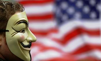 El riesgo país no baja ni con el petróleo arriba de 100 dólares | Crisis económica