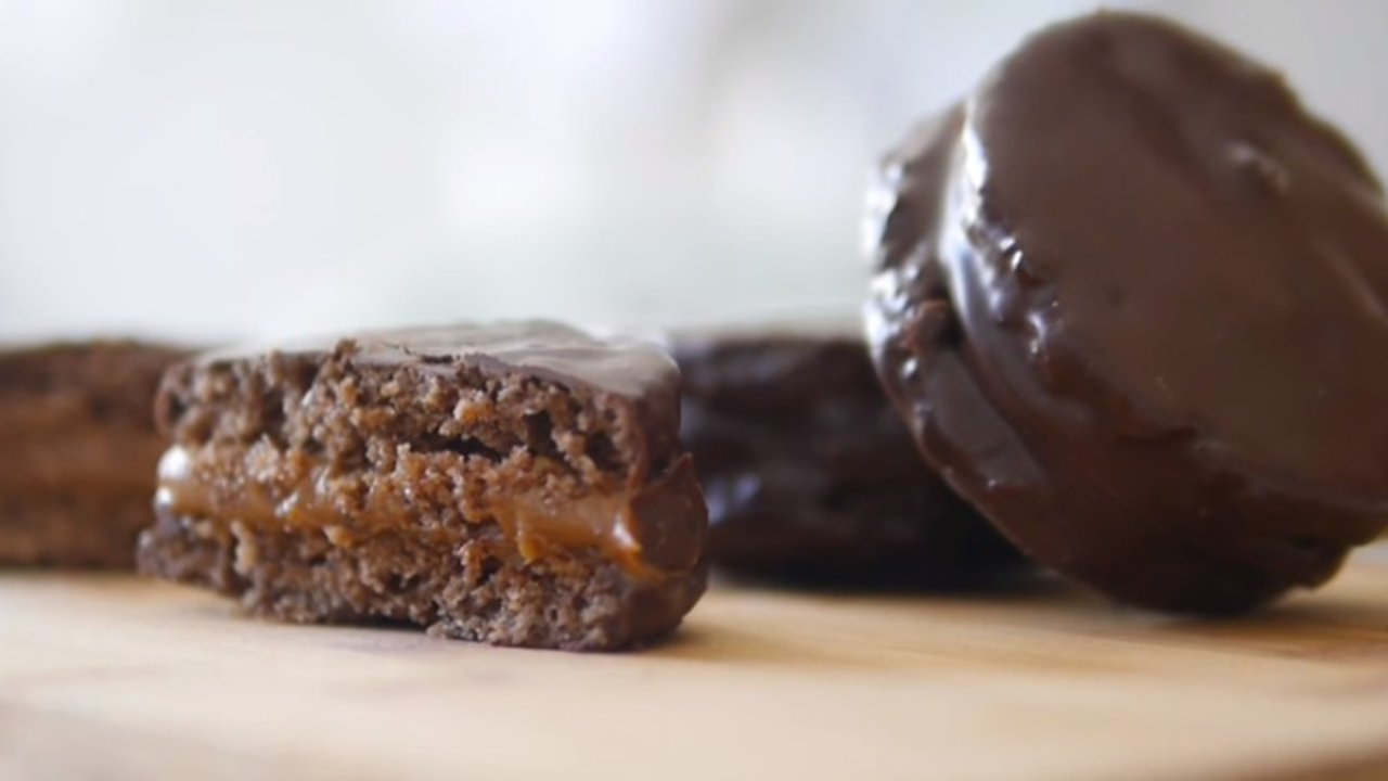 La Anmat prohibió un alfajor, una yerba y un choclo enlatado