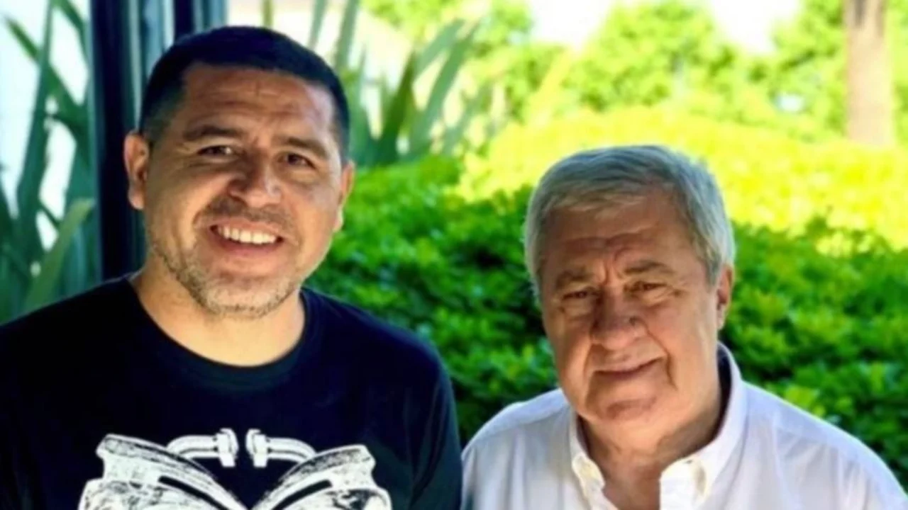Jorge Ameal quieren juntar firmas para que Riquelme vuelva a jugar en Boca