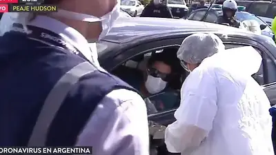 Crisis por coronavirus: irresponsable actitud de un hombre con fiebre en pleno operativo por cuarentena Crisis por coronavirus: irresponsable actitud de un hombre con fiebre en pleno operativo por cuarentena