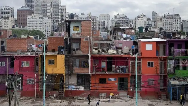 El otro Alberto: descarnada postal conurbana en cuarentena | Coronavirus en argentina