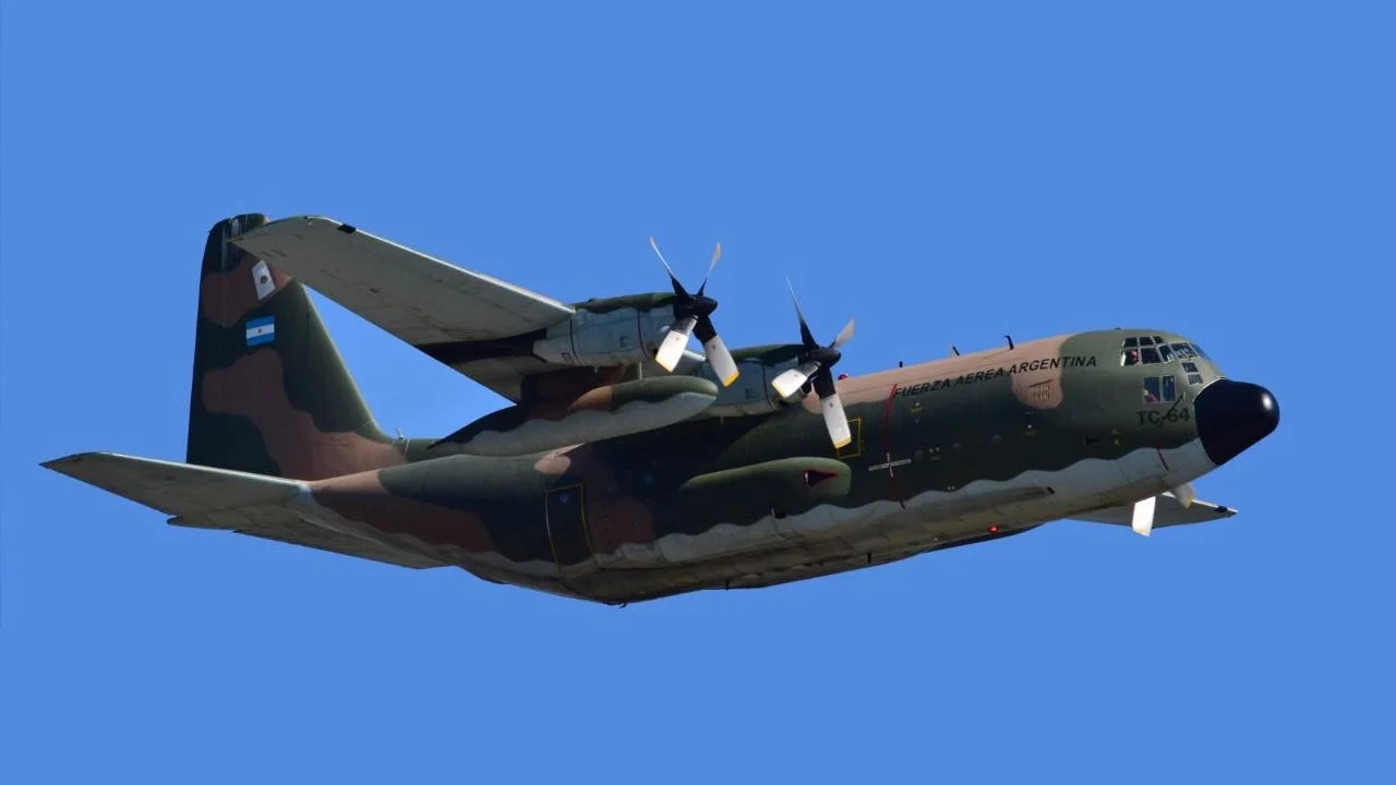 La Fuerza Aérea vuela al rescate de 140 argentinos varados en Perú por el coronavirus