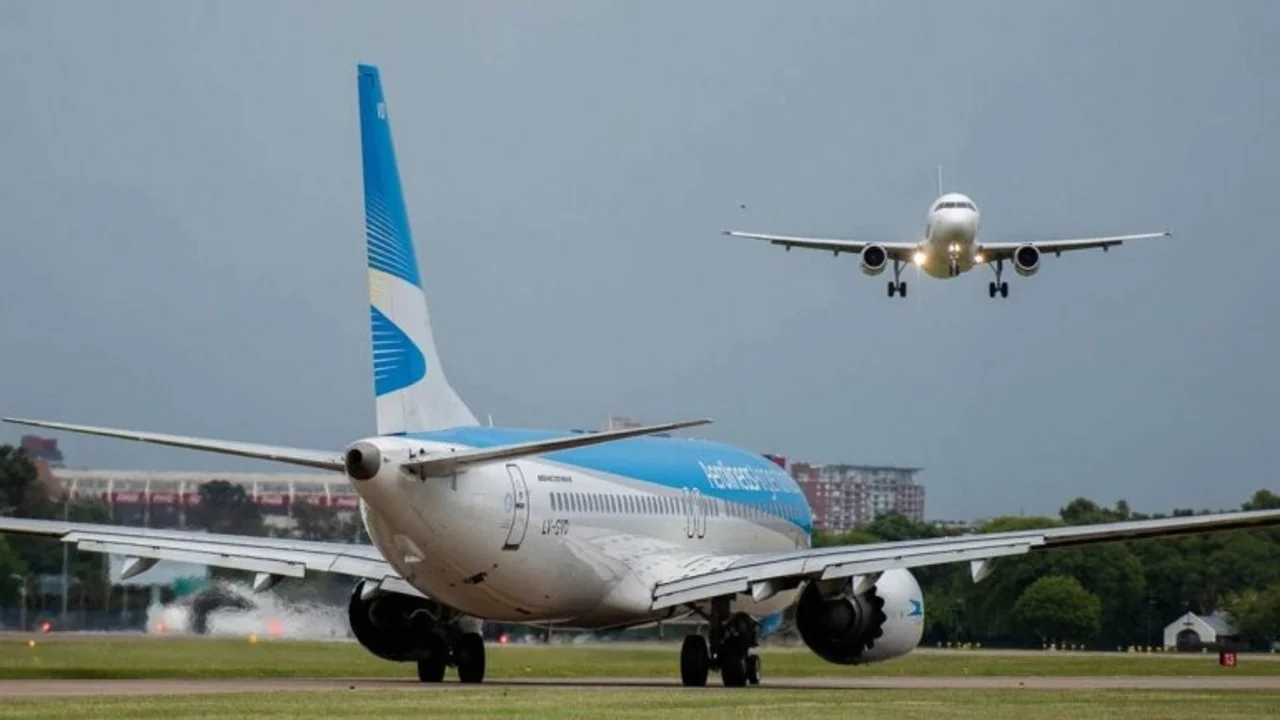 Aerolíneas Argentinas estima repatriar a 12 mil argentinos por el Coronavirus