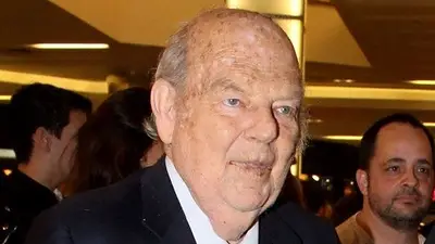 Periodistas, entidades, políticos y famosos despiden al director de La Nación, Bartolomé Mitre Periodistas, entidades, políticos y famosos despiden al director de La Nación, Bartolomé Mitre