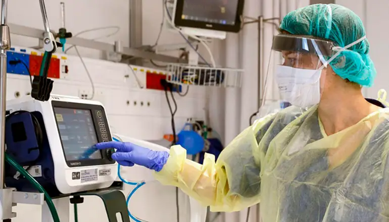 Fábrica de respiradores advierte ante el avance del coronavirus: “La demanda es total”
