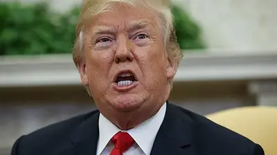 Con récord de muertes en un día, Donald Trump presiona a General Motors para que fabrique respiradores Con récord de muertes en un día, Donald Trump presiona a General Motors para que fabrique respiradores