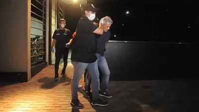 Prisión domiciliaria para un empresario acusado de violar 14 veces la cuarentena en Rosario Prisión domiciliaria para un empresario acusado de violar 14 veces la cuarentena en Rosario