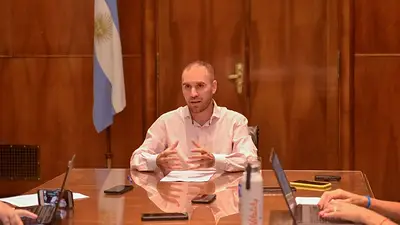 Economía colocó $ 61.000 millones en el mercado local Economía colocó $ 61.000 millones en el mercado local
