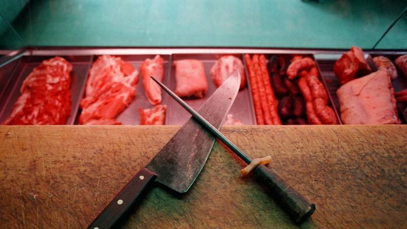 Cuánto estará el asado en Navidad: cumbre del gobierno por el precio de la carne 
