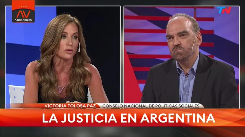 Tensión y machismo en el debate entre Fernando Iglesias y Victoria Tolosa Paz en A dos Voces.
