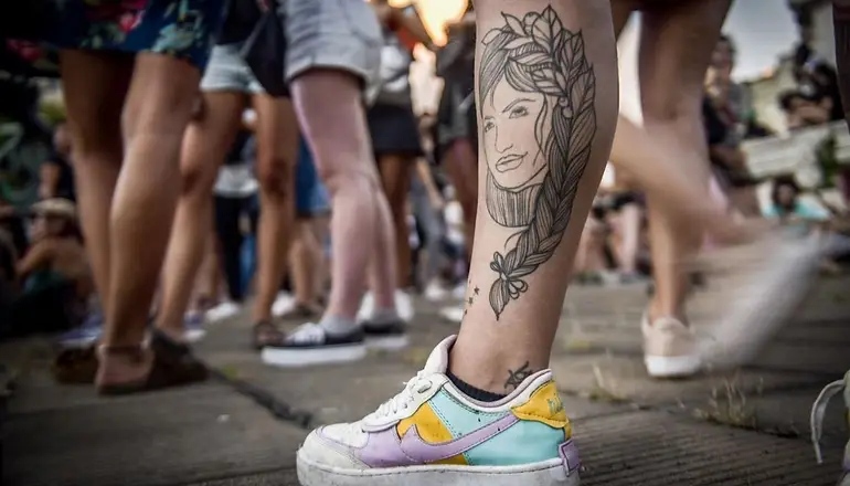 Imágenes del Día internacional de la Mujer: así se vive por dentro la masiva marcha