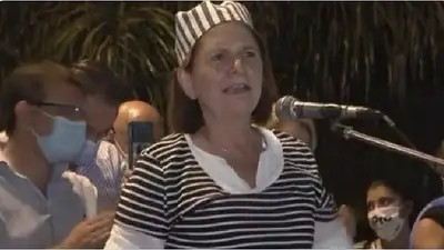 patricia bullrich vestida de presa patricia bullrich vestida de presa