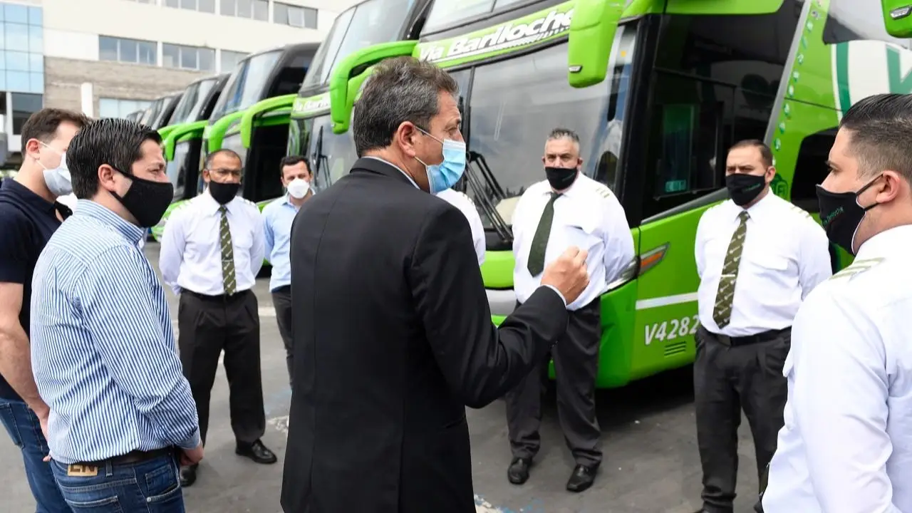 Massa: "Más de 133 mil trabajadores de transporte en todo el país van a dejar de pagar Ganancias"