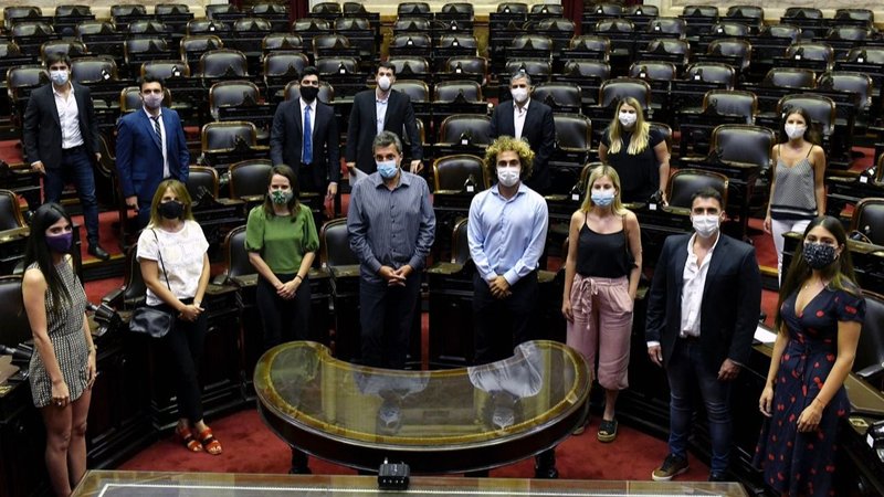 jovenes de la uia en congreso cambios en impuesto a las ganancias
