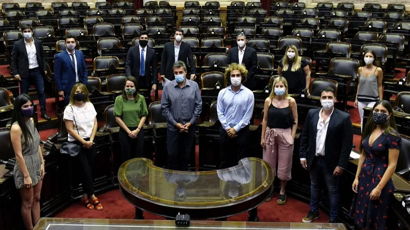 jovenes de la uia en congreso cambios en impuesto a las ganancias