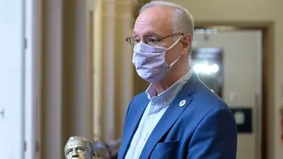 Elecciones 2021: para Daniel Gollan a la gente "no le interesa el chusmerío político" Elecciones 2021: para Daniel Gollan a la gente "no le interesa el chusmerío político"