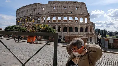 Italia vuelve a la cuarentena por el aumento de casos y el avance de las nuevas cepas de coronavirus Italia vuelve a la cuarentena por el aumento de casos y el avance de las nuevas cepas de coronavirus