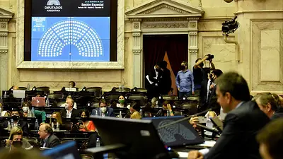 Elecciones 2021: oficialismo y oposición buscan consenso en plena segunda ola de coronavirus Elecciones 2021: oficialismo y oposición buscan consenso en plena segunda ola de coronavirus