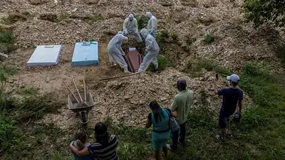 Devastador récord en Brasil: más de 3200 muertes en un día por coronavirus Devastador récord en Brasil: más de 3200 muertes en un día por coronavirus