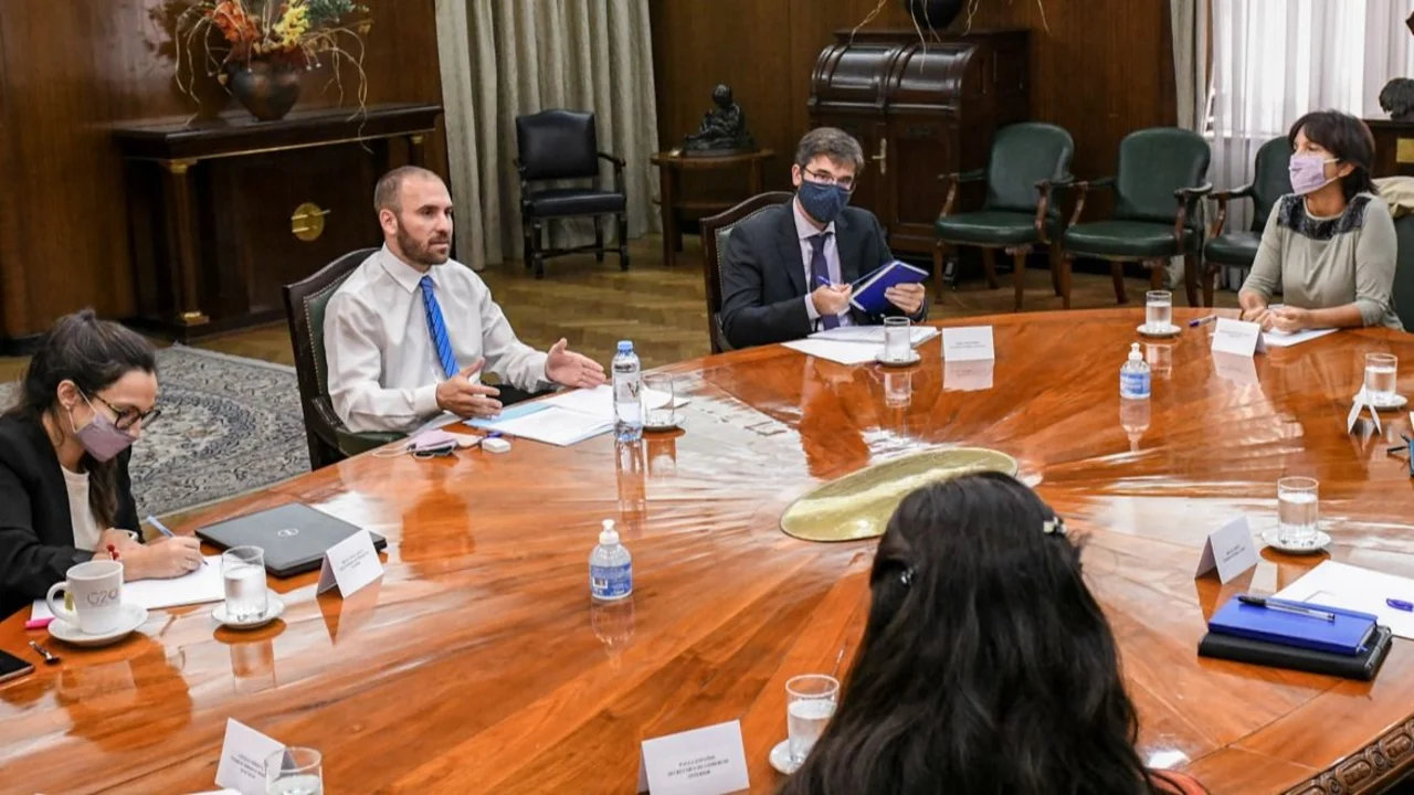 Martín Guzmán, en reunión de gabinete