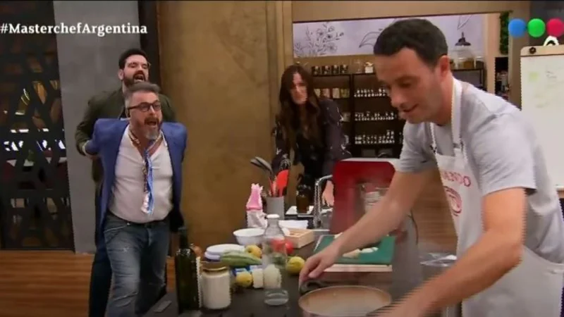 Donato De Santis estalló de furia en MasterChef por culpa de un error de Fernando Carlos " imperdonable"