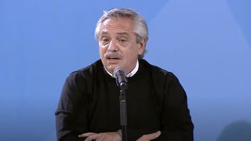 Alberto Fernández en la ex ESMA: "Ellos tienen negacionistas, nosotros memoria"