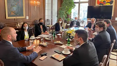 Martín Guzmán se reunió con directivos del Banco Mundial en busca de inversiones Martín Guzmán se reunió con directivos del Banco Mundial en busca de inversiones