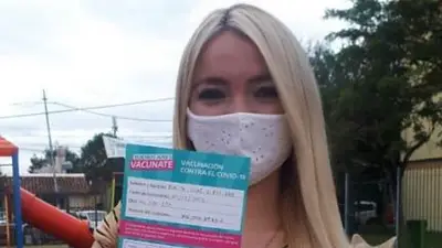 Stefanía Purita Díaz militante de Avellaneda de 18 años que se vacunó contra el coronavirus. Stefanía Purita Díaz militante de Avellaneda de 18 años que se vacunó contra el coronavirus.