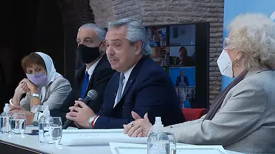 Alberto destacó a Madres y Abuelas y llamó a hacer docencia con los jóvenes que no vivieron la dictadura militar Alberto destacó a Madres y Abuelas y llamó a hacer docencia con los jóvenes que no vivieron la dictadura militar