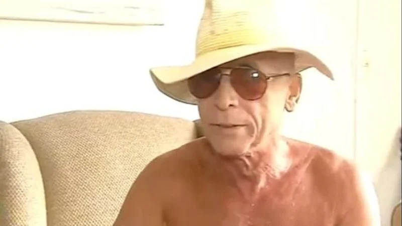 Gerardo Romano. Intrusos.
