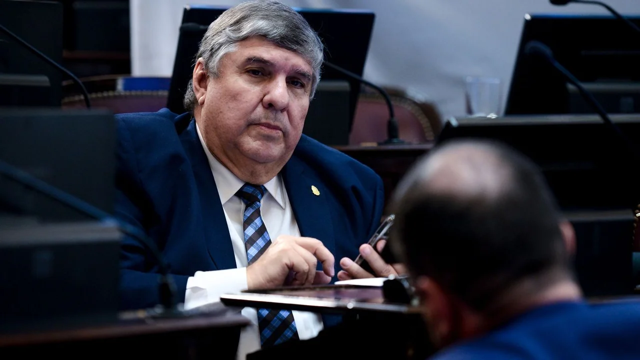 José Mayans sobre la postura del FDT ante el acuerdo: "El bloque está mitad y mitad"