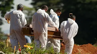 Brasil colapsa y supera el récord de 100 mil casos diarios de coronavirus en un día Brasil colapsa y supera el récord de 100 mil casos diarios de coronavirus en un día