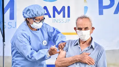 El Gobierno cumplió con el objetivo de vacunación de 45 días contra el coronavirus El Gobierno cumplió con el objetivo de vacunación de 45 días contra el coronavirus