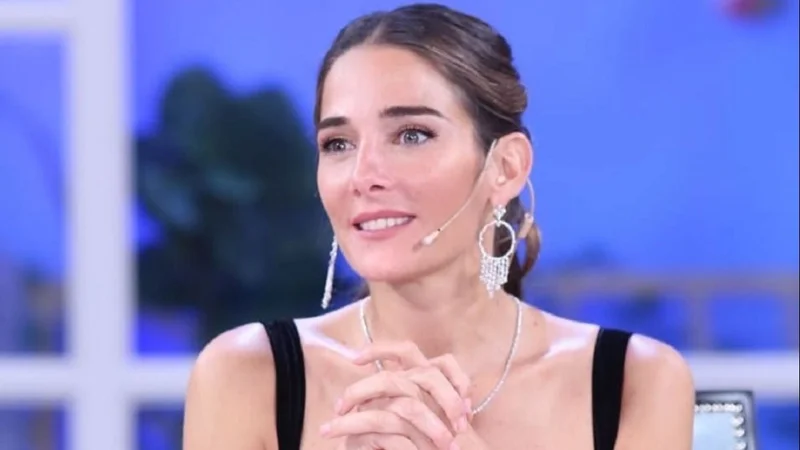 Juana Viale, celular, La noche de Mirtha, El Trece, televisión