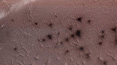 Impactante: descubren cómo se forman las arañas en Marte